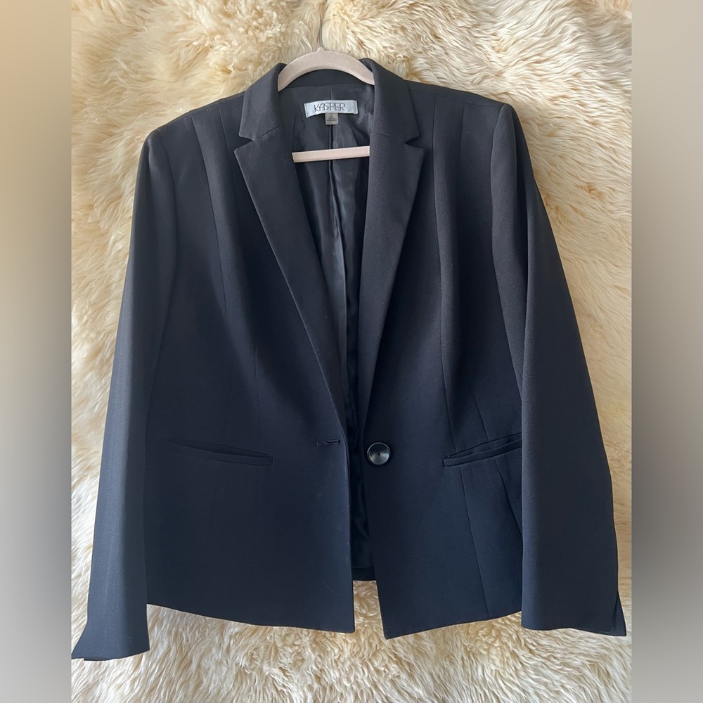 Kasper Classic Black One Button Blazer.